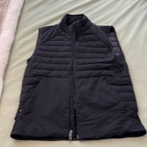 LuluLemon Black Vest Like new Size: Large